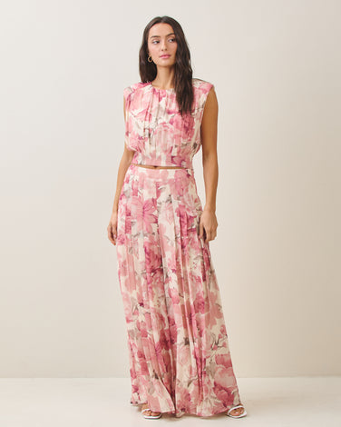 Pleated wide leg pants