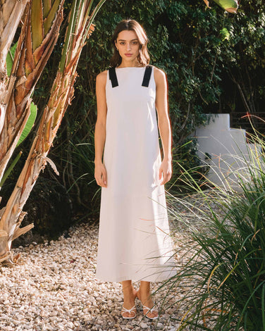 Contrast Bow Linen Maxi Dress