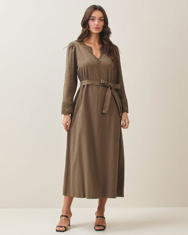 Embroidered maxi dress with waist tie