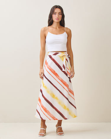 Diagonal-stripe skirt