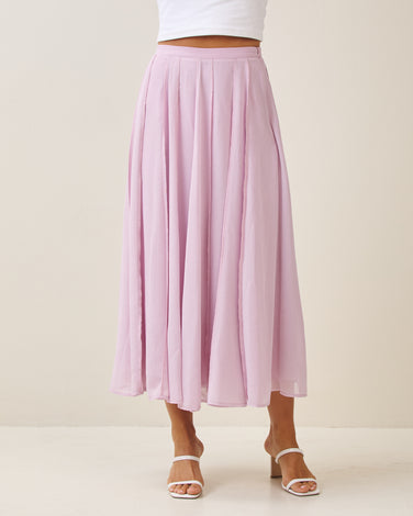 Reverse seam crinkled mesh skirt