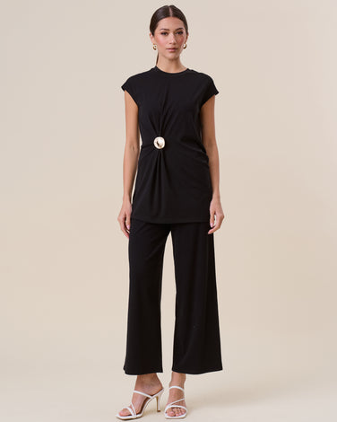 Gathered top & pants set with gold brooch