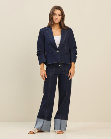 Denim jacket with pleated sleeves