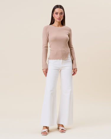 Lettuce trim slit hem knit top