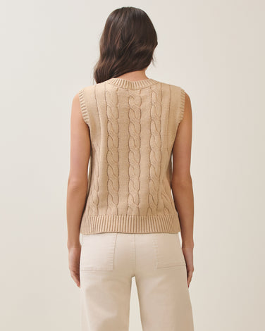Horseshoe knit vest