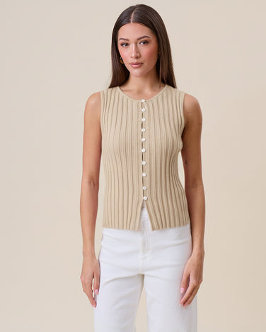 Button ribbed knit top