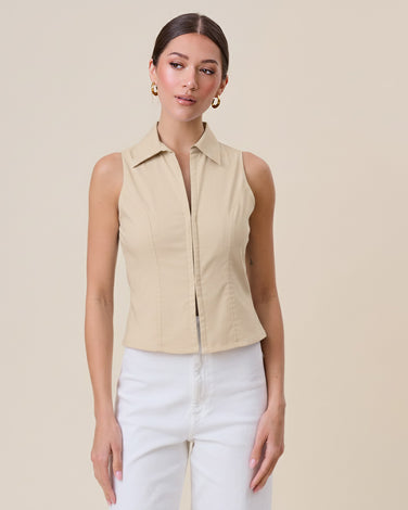 Hook & eye stretchy sleeveless top